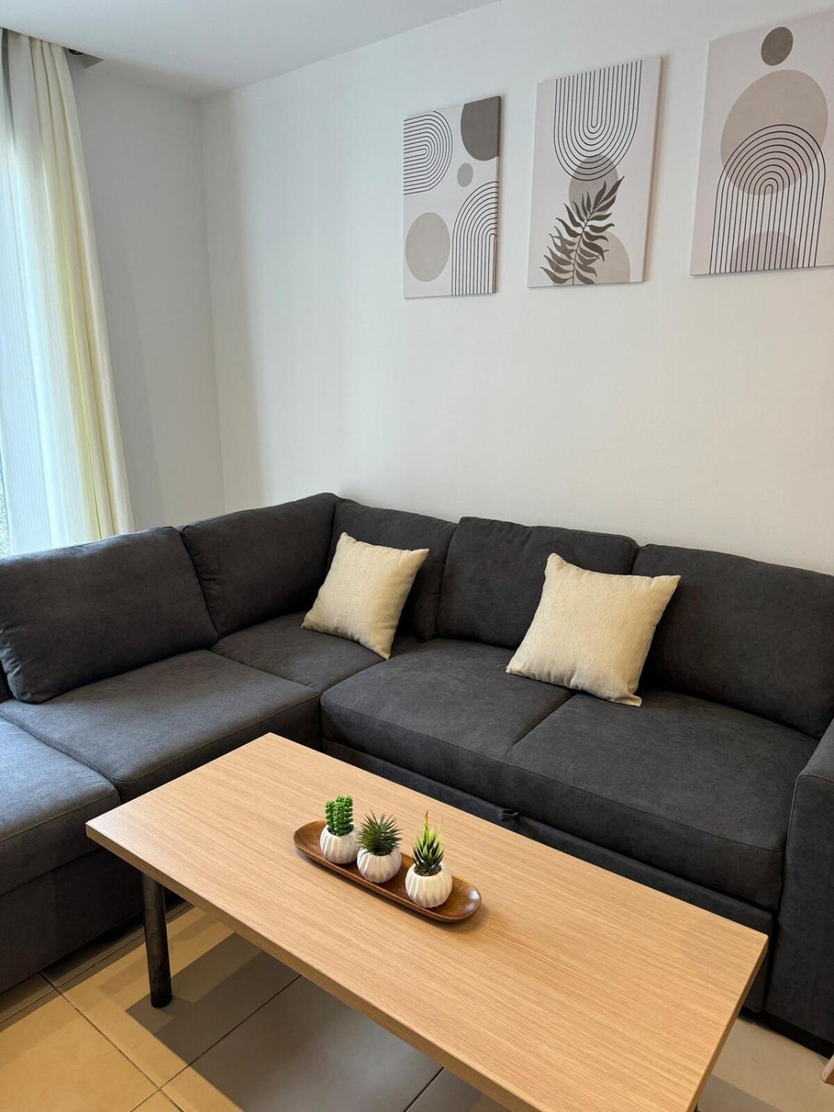 Cozy With Swimming Pool Appartement *